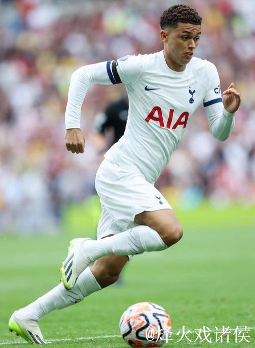 电讯报:水晶宫有意冬窗抄底买布伦南-约翰逊,热刺态度不明 电讯报:水晶宫有意冬窗抄底买布伦南-约翰逊,热刺态度不明